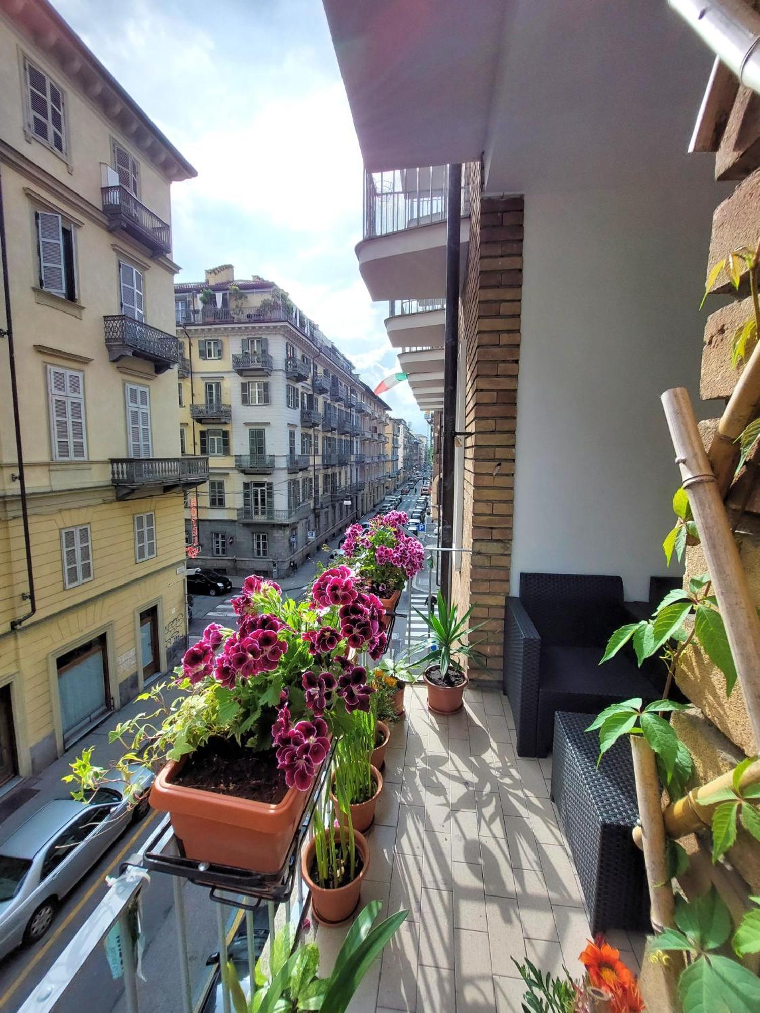 Casa Stazione Centrale Turyn Zewnętrze zdjęcie
